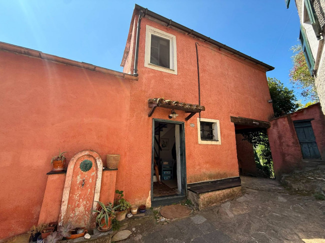 Rustico in vendita a Casanova Lerrone