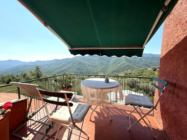 Rustico in vendita a Casanova Lerrone
