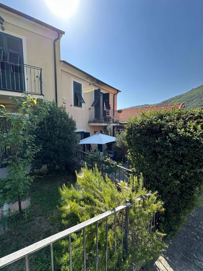 Casa Semindipendente in vendita a Ortovero