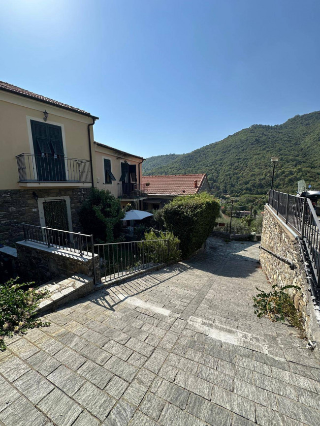 Casa Semindipendente in vendita a Ortovero