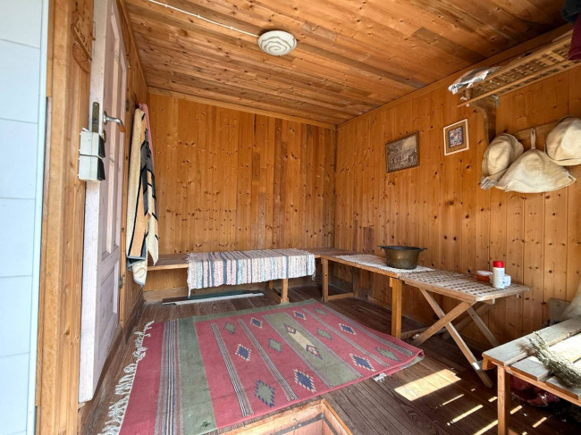 Rustico in vendita a Rezzo