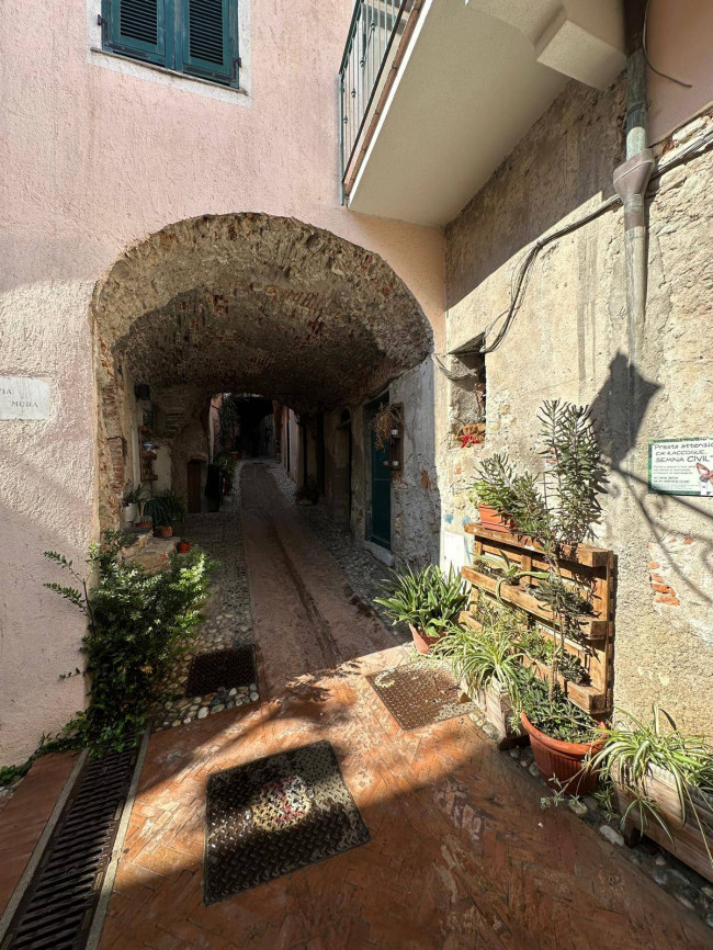 Terratetto in vendita a Toirano