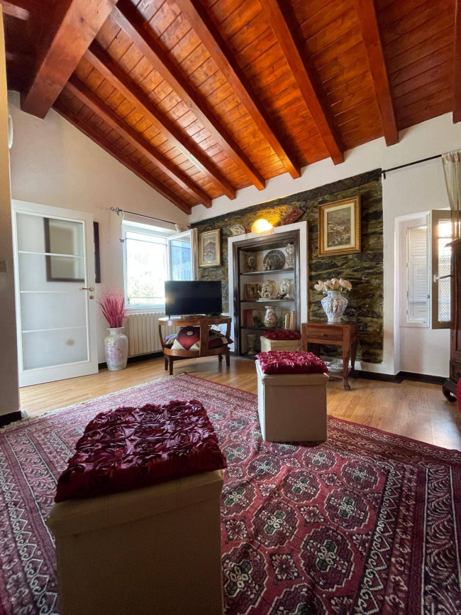 Casa singola in vendita a Rezzo