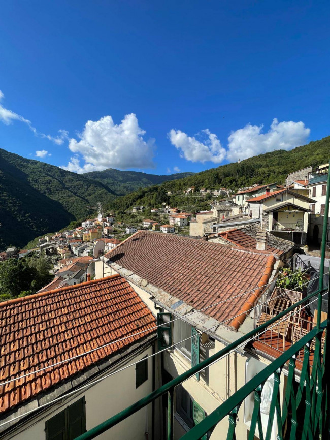 Casa singola in vendita a Rezzo
