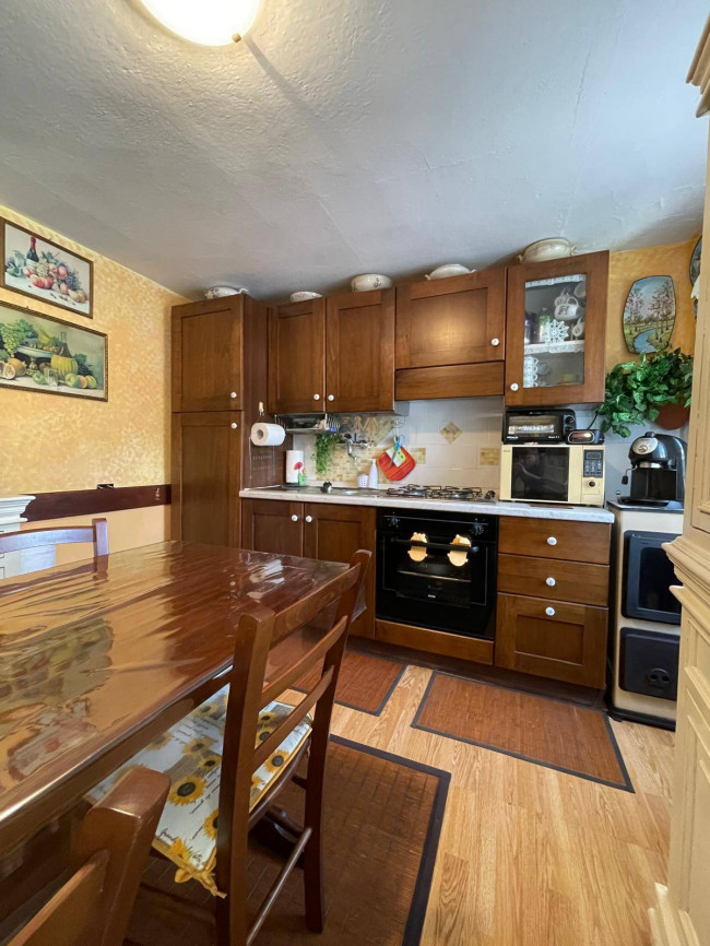 Casa singola in vendita a Rezzo