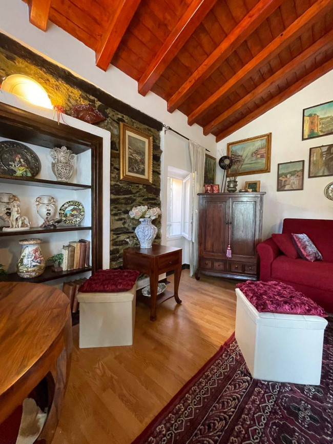 Casa singola in vendita a Rezzo