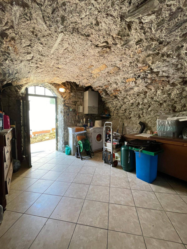 Casa singola in vendita a Rezzo