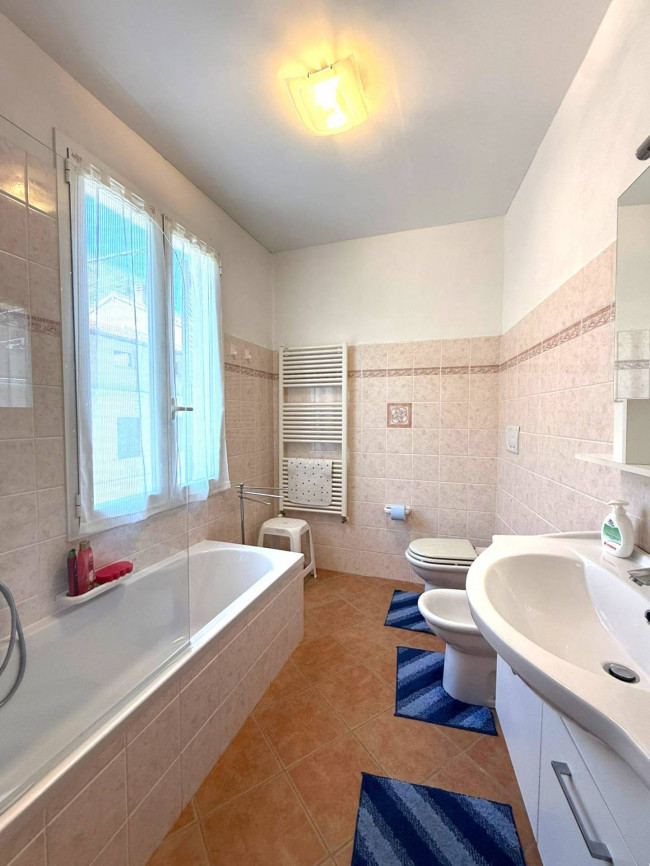Appartamento in vendita a Pieve di Teco