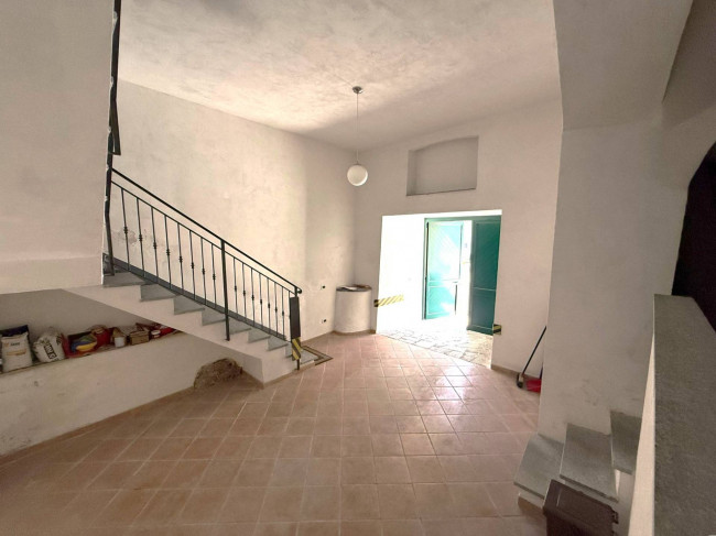 Appartamento in vendita a Pieve di Teco