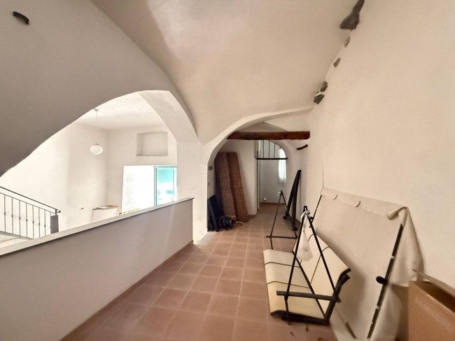 Appartamento in vendita a Pieve di Teco