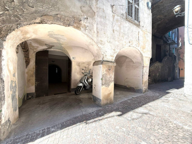 Appartamento in vendita a Pieve di Teco