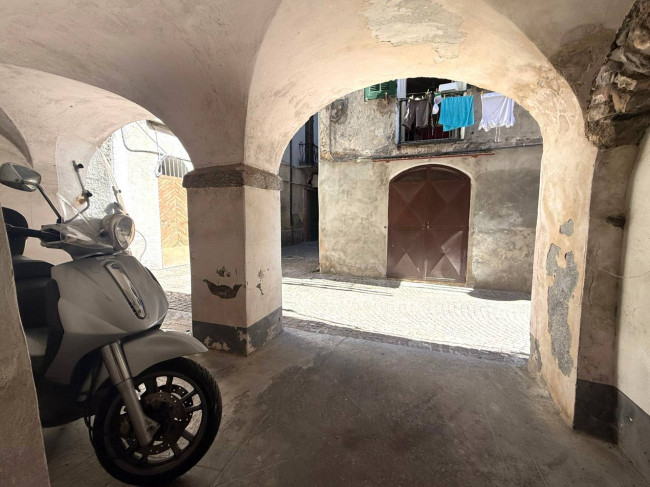Appartamento in vendita a Pieve di Teco