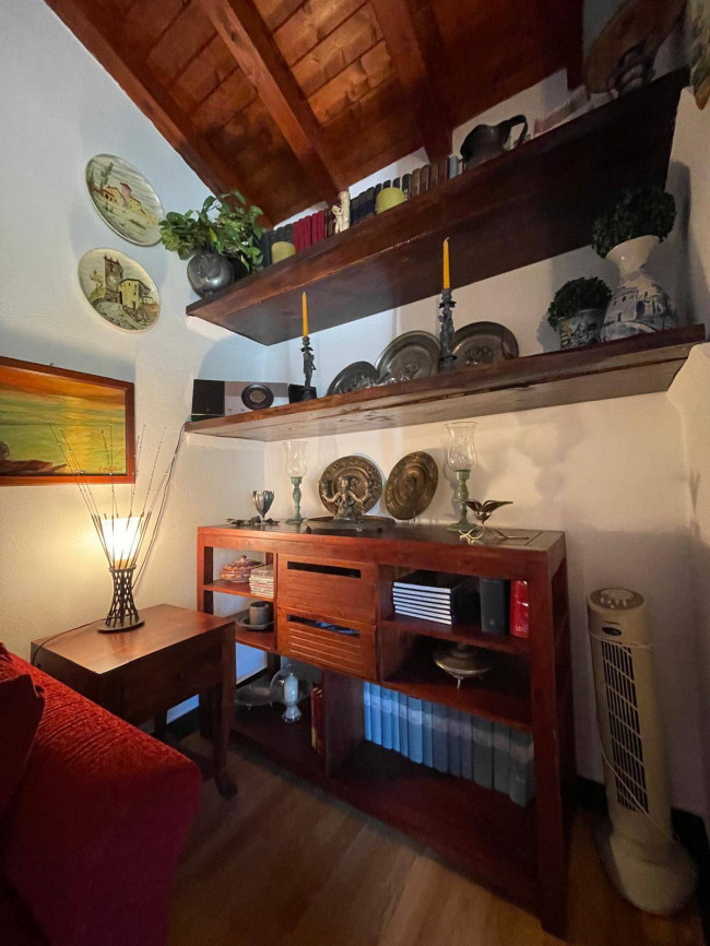  à vente à Rezzo