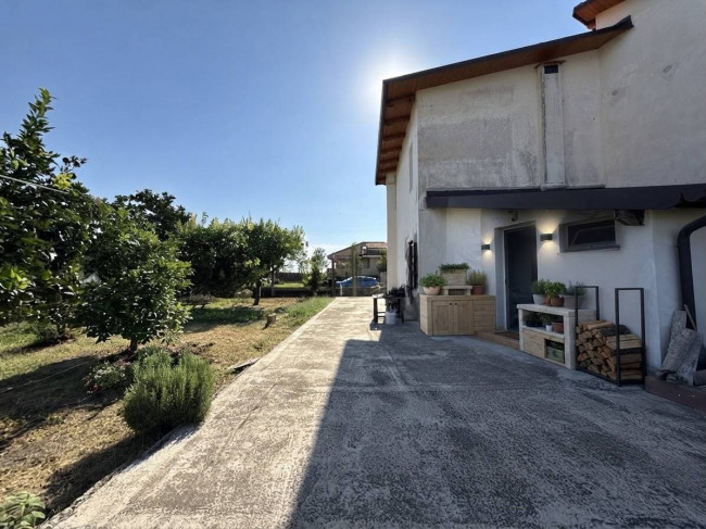 Villa in vendita a Albenga