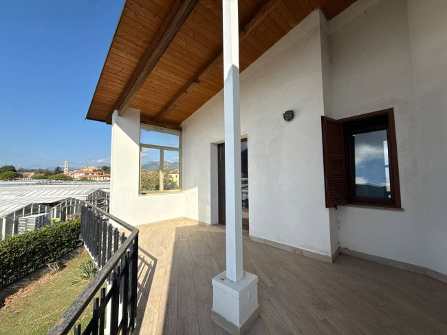 Villa in vendita a Albenga