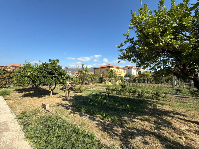Villa in vendita a Albenga