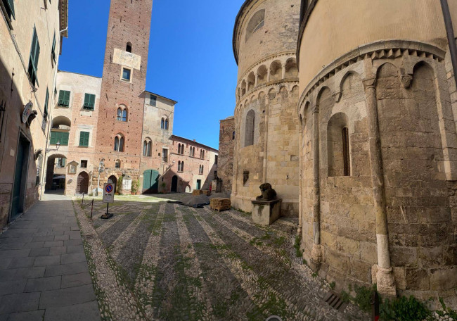 Appartamento in vendita a Albenga