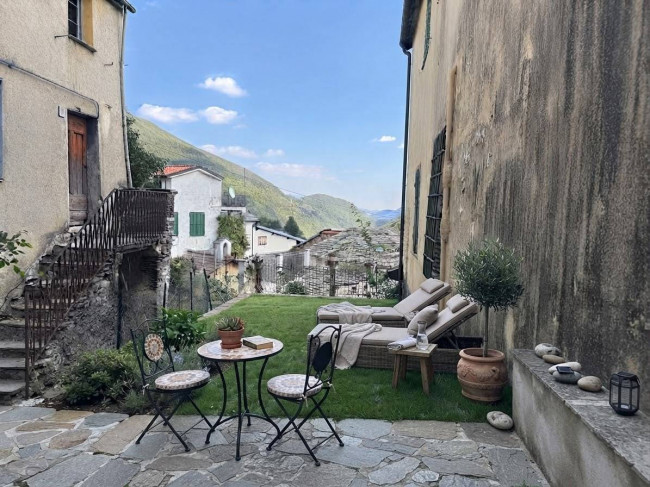 Rustic for sale in Rezzo