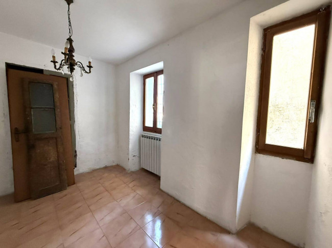 Casa singola in vendita a Rezzo