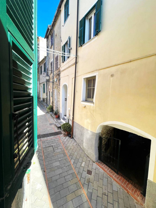 Porzione di Casa in vendita a Pontedassio