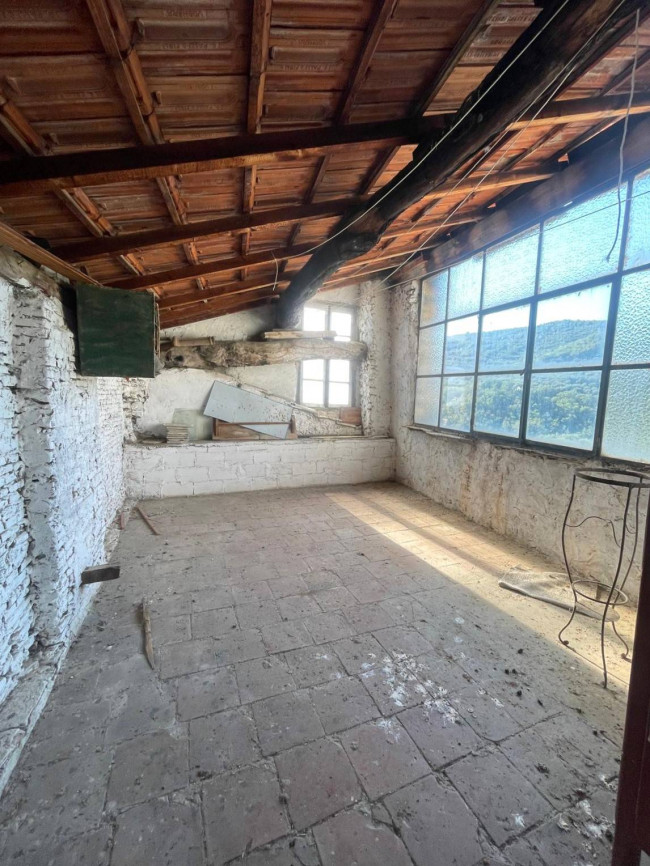 Porzione di Casa in vendita a Pontedassio