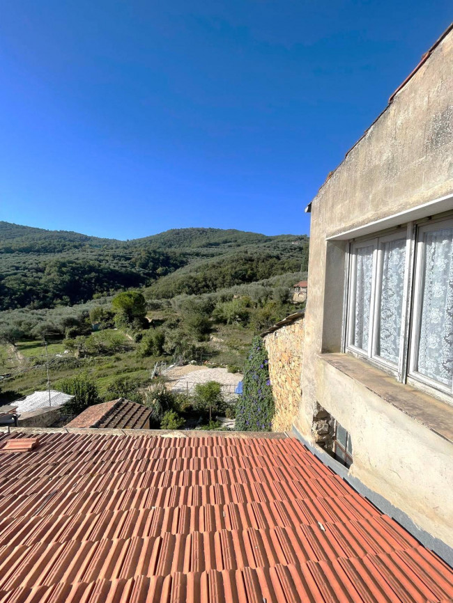 Porzione di Casa in vendita a Pontedassio