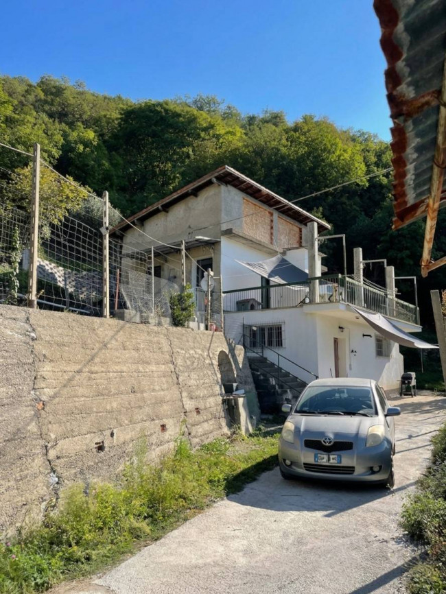 Casa singola in vendita a Pieve di Teco