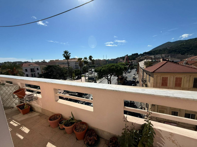 Appartamento in vendita a Albenga