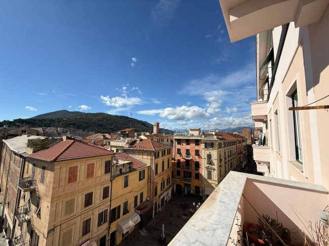 Appartamento in vendita a Albenga