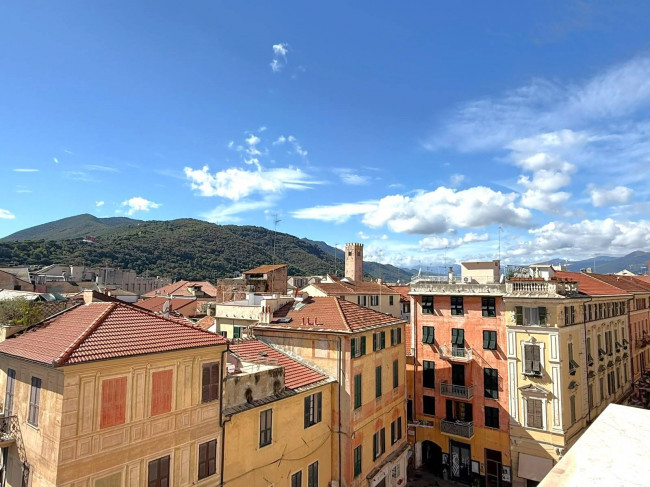 Appartamento in vendita a Albenga