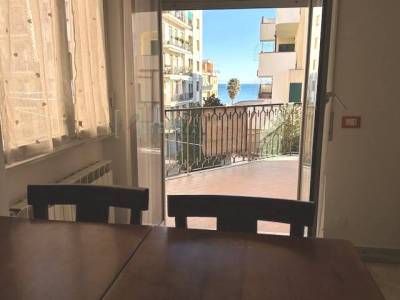 Appartamento in Vendita a Albenga