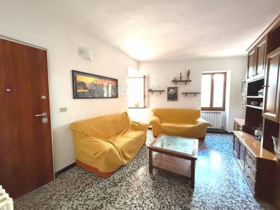 Rustico in Vendita a Pieve di Teco