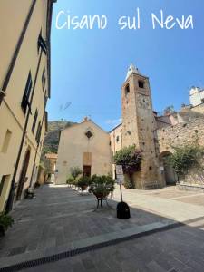 Villa a schiera di testa in Vendita a Cisano sul Neva