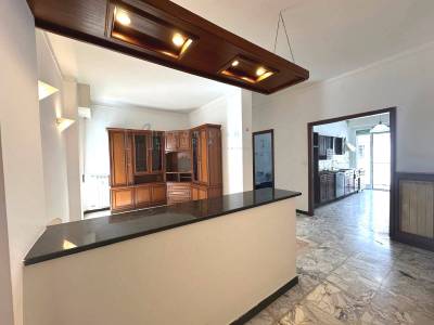 Appartamento in vendita a Albenga