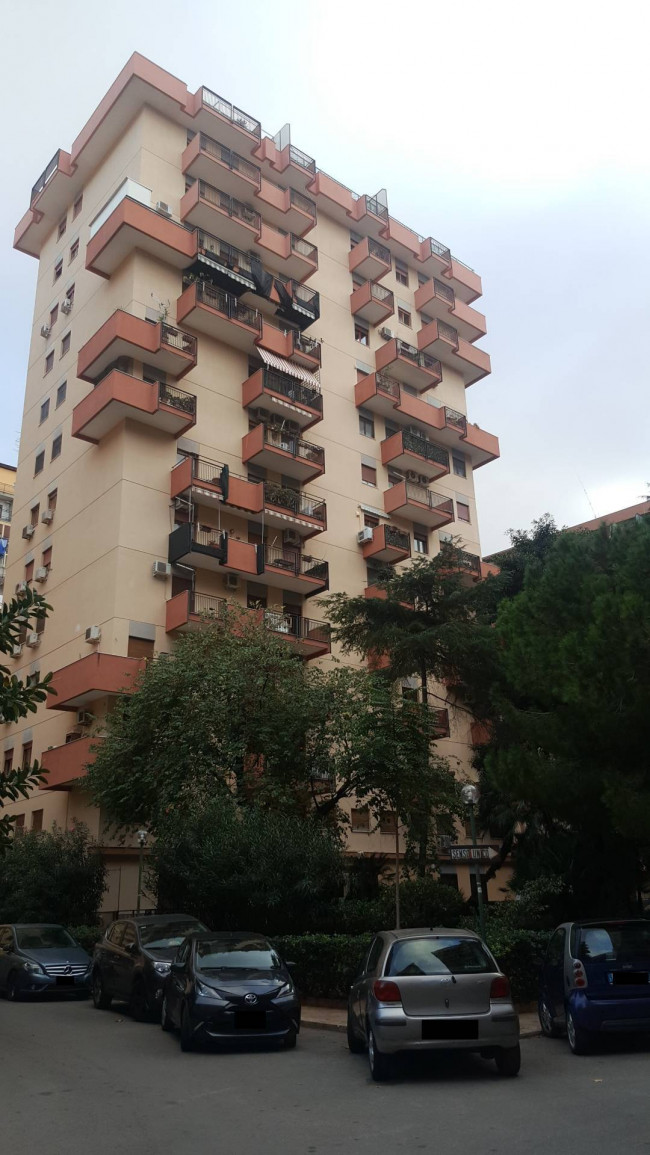 Appartamento in vendita a Palermo