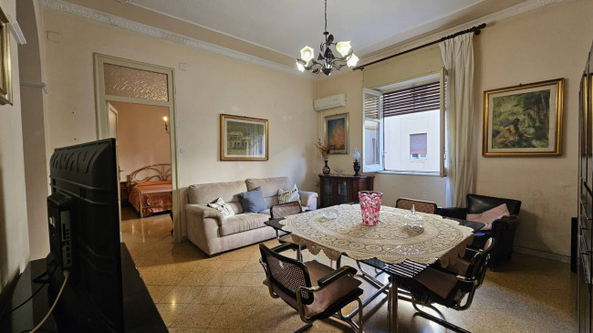 Appartamento in vendita a Palermo