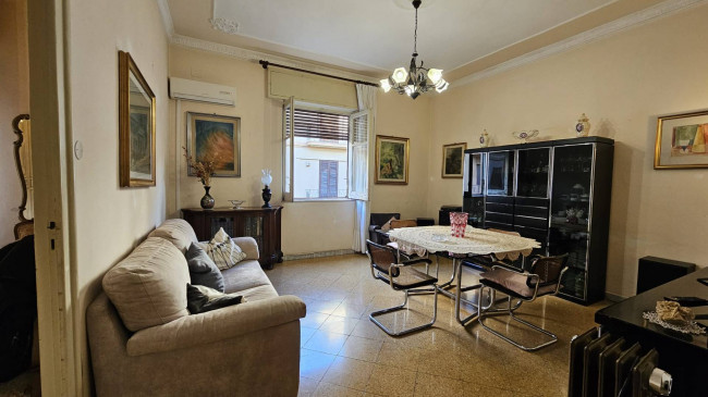 Appartamento in vendita a Palermo