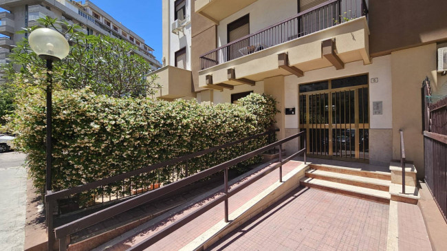Appartamento in vendita a Palermo