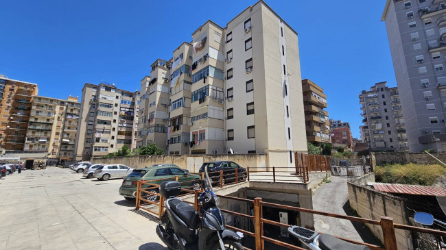 Appartamento in vendita a Palermo