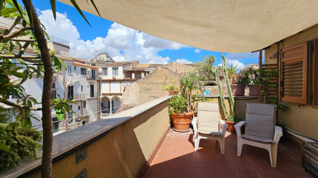 Appartamento in vendita a Palermo