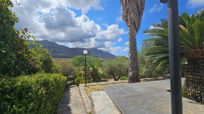 Villa in vendita a Trabia