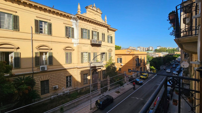 Appartamento in affitto a Palermo