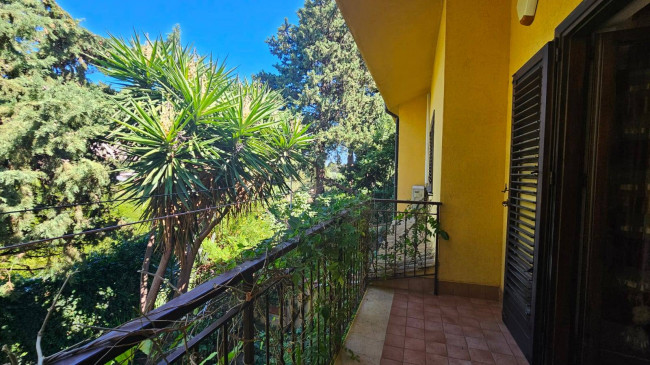 Villette a schiera in vendita a Palermo
