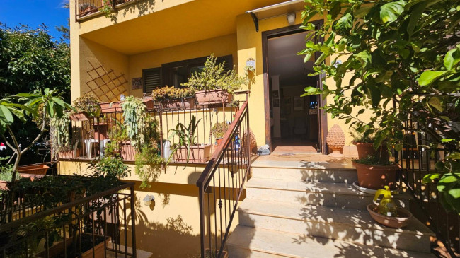 Villette a schiera in vendita a Palermo