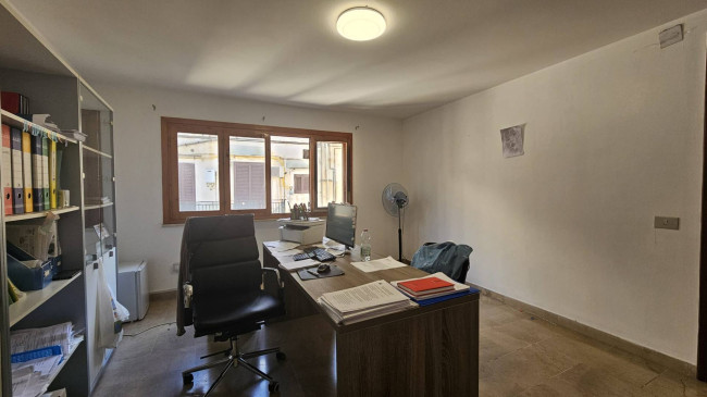 Studio/Ufficio in affitto a Palermo