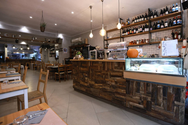 Locale commerciale in vendita a Palermo