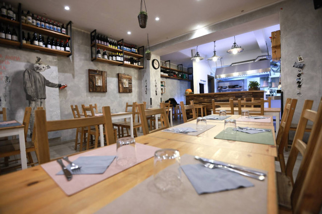 Locale commerciale in vendita a Palermo