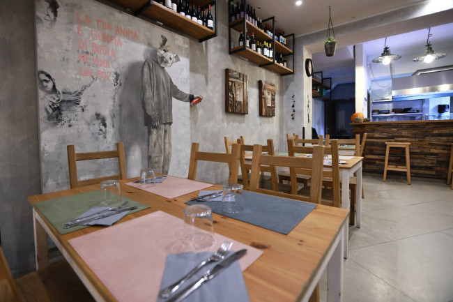 Locale commerciale in vendita a Palermo