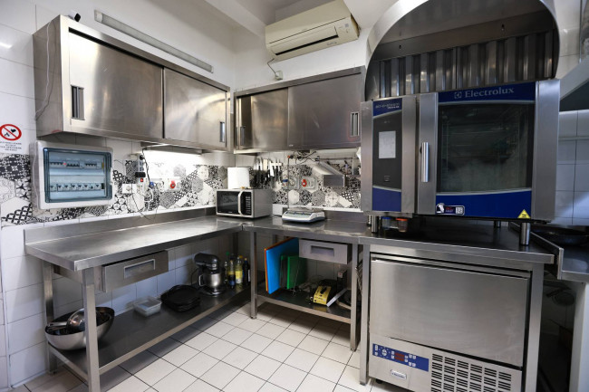 Locale commerciale in vendita a Palermo