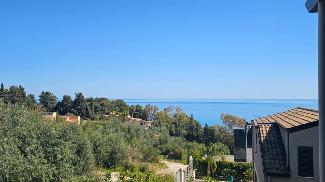 Villa in vendita a Altavilla Milicia